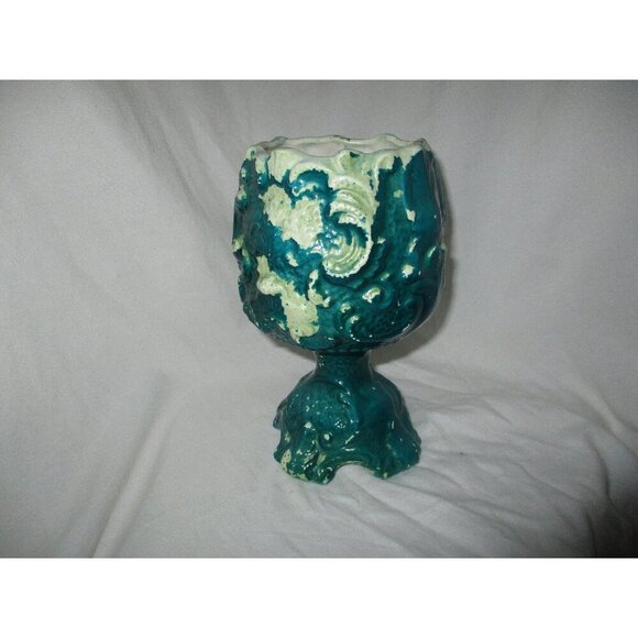 Goblet, Green distressed Goblet Vase with Filigree Vine design by Ardco Japan - Picture 1 of 6